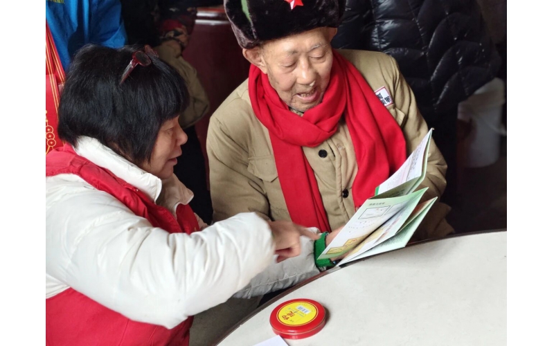 致敬最可爱的人-七天辗转奔赴，把年味送进老兵心里